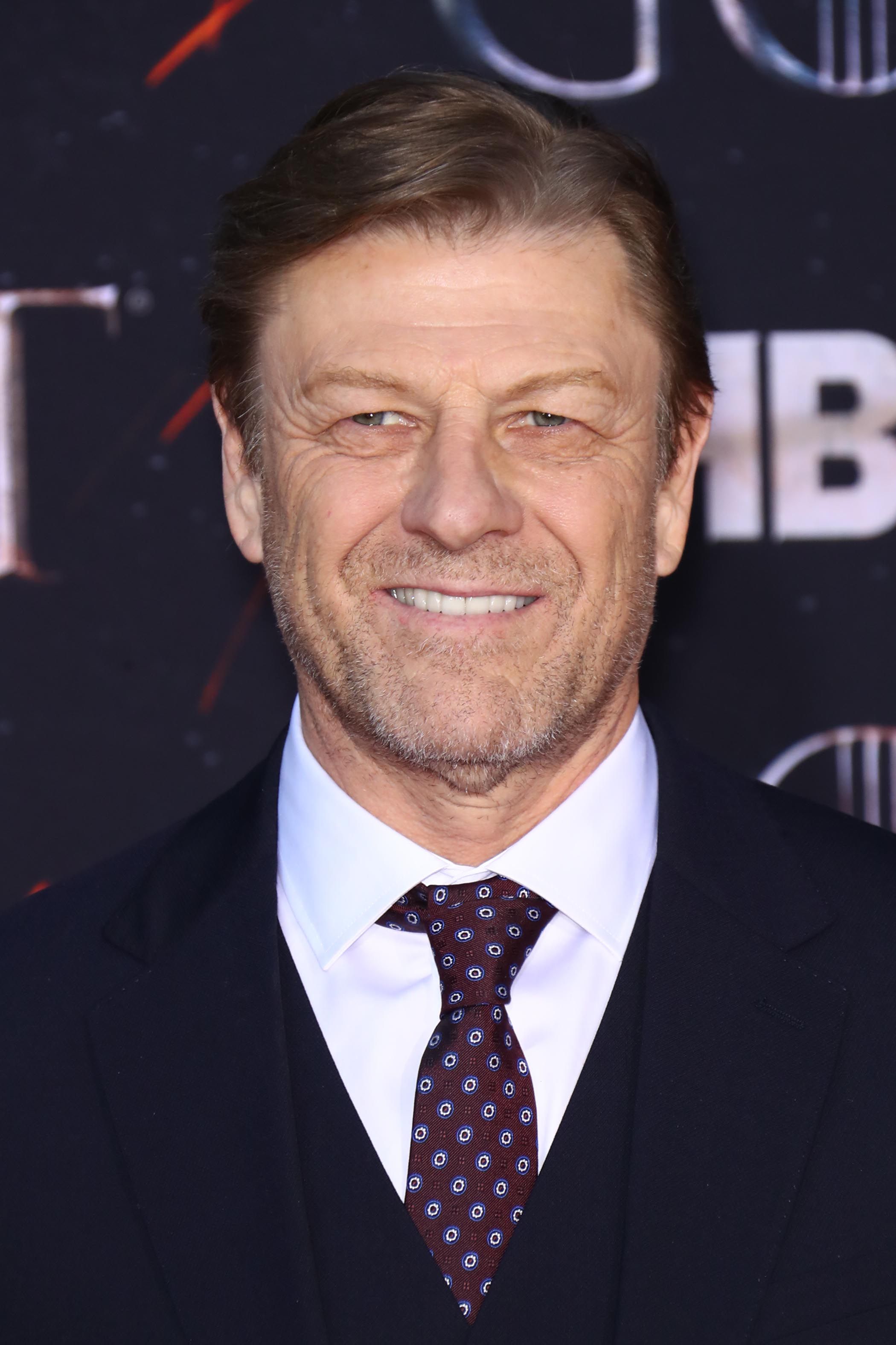 SHEARD SHOT de Sean Bean en el estreno de la última temporada de Game of Thrones