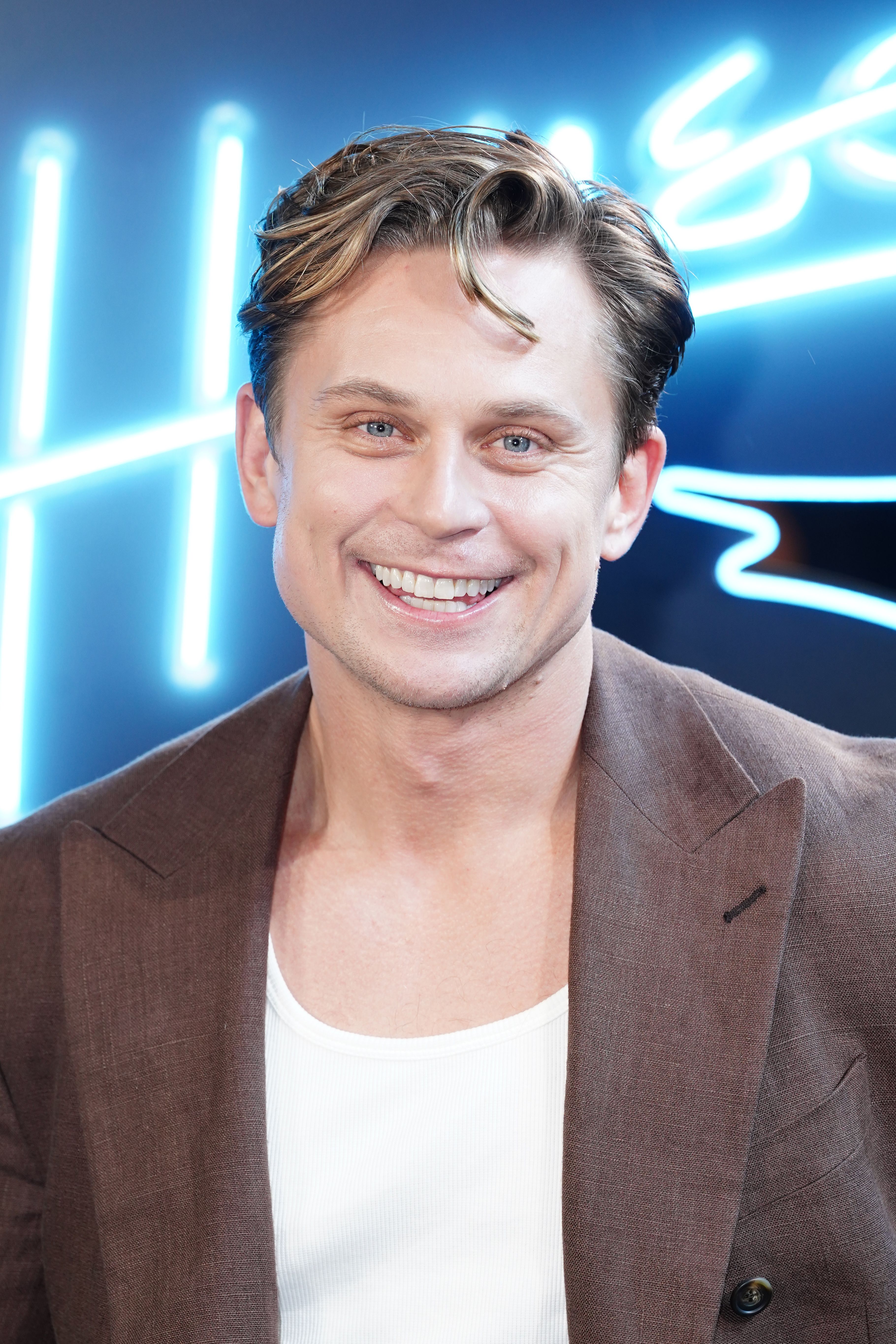 Tiro en la cabeza de Billy Magnussen