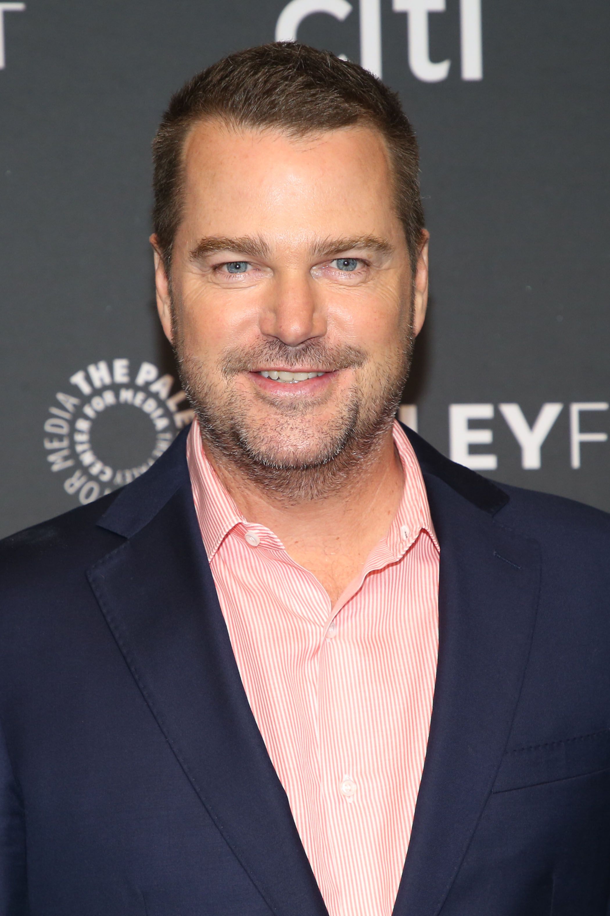 Tiro en la cabeza de Chris O'Donnell