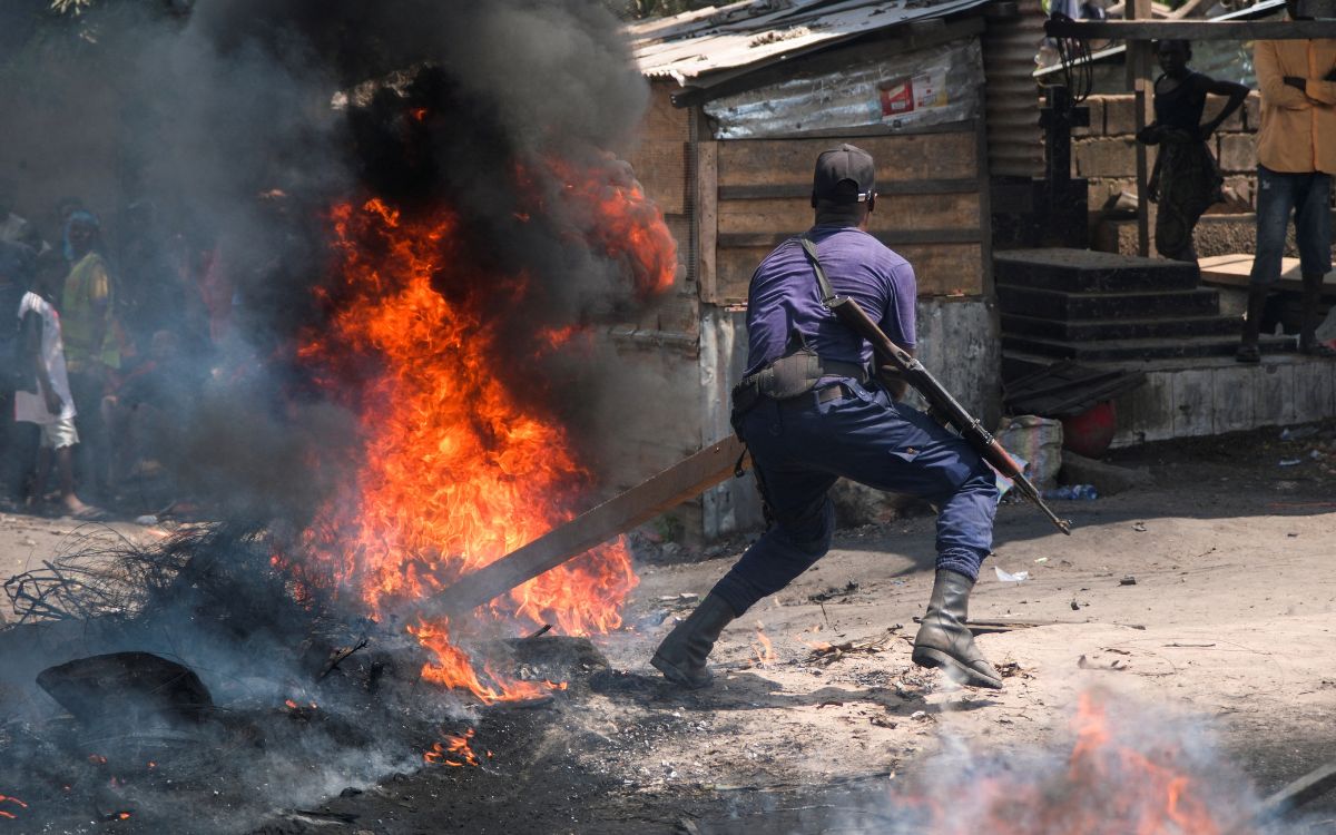 Fuga masiva de cárcel en Congo deja 163 mujeres violadas y quemadas vivas