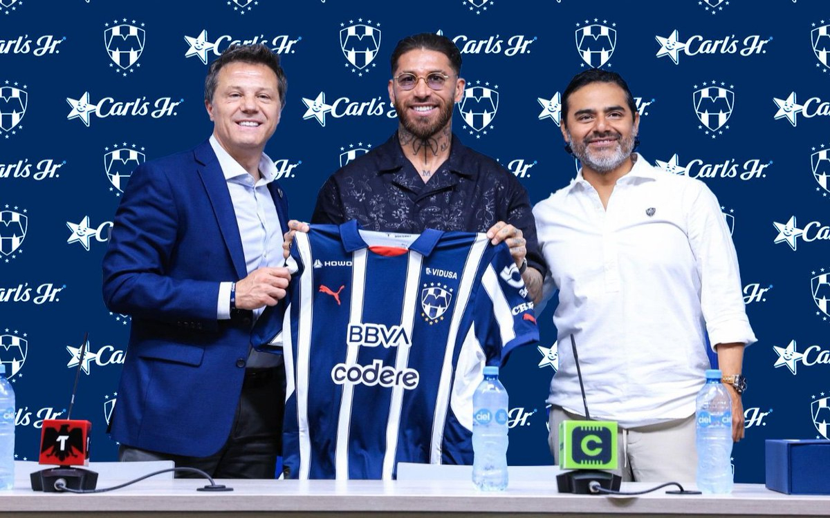 Presentan Rayados de Monterrey a Sergio Ramos | Video