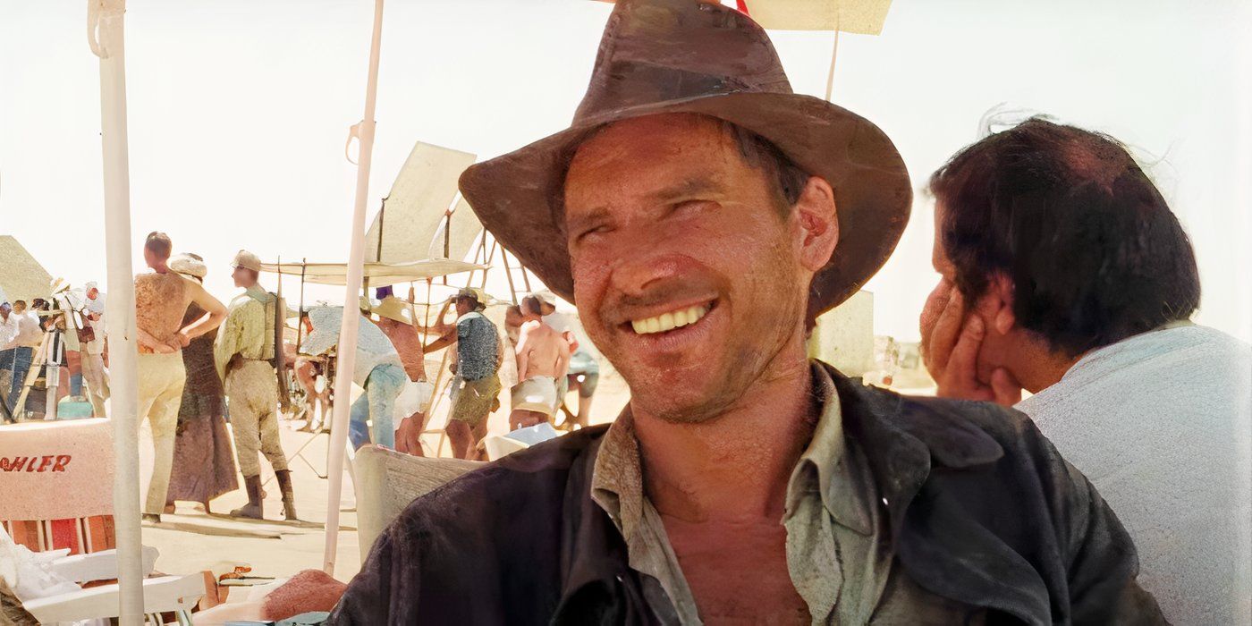 Steven Spielberg bromeó a Harrison Ford comprando 300 copias de una biografía que odiaba mientras visitaba el set de la película de aventuras de los 80