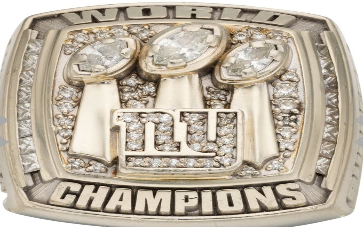 ¿En cuánto se vendió un anillo de campeón del Super Bowl XLII?