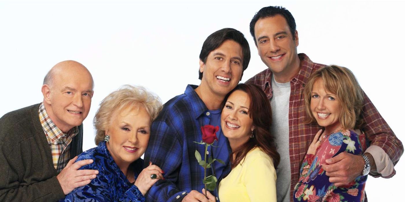 Everybody Loves Raymond Creator comparte una alentadora actualización sobre Reunion Show y Hopes de lanzamiento tentativo