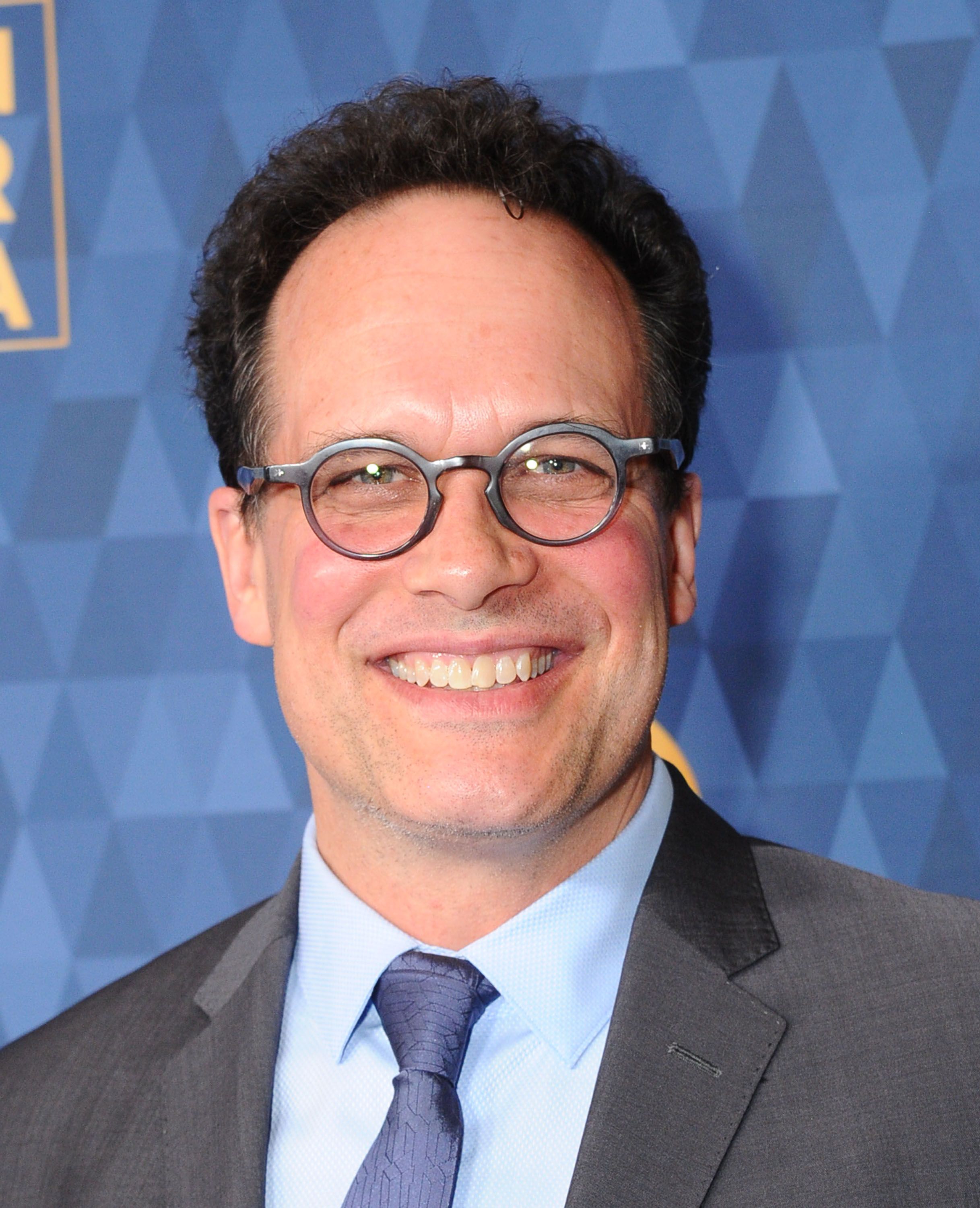 Tiro en la cabeza de Diedrich Bader