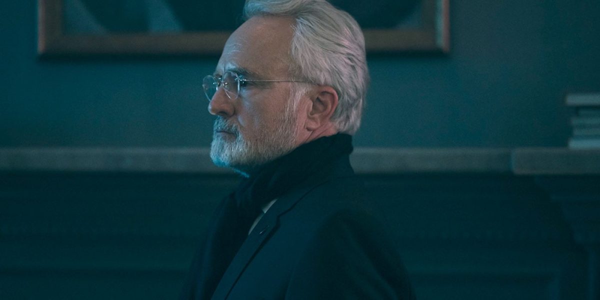 La temporada 6 de cuento de la doncella que termina en broma abordada por Bradley Whitford: "Resolvimos todo el asunto del fascismo de la misoginia"