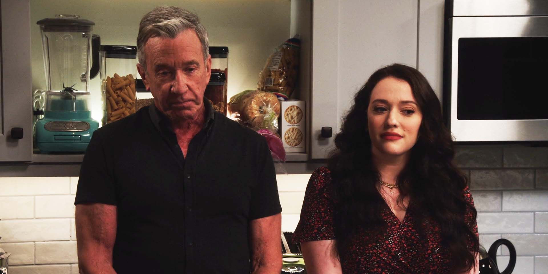 Kat Dennings y Tim Allen en engranajes de cambio, parados juntos