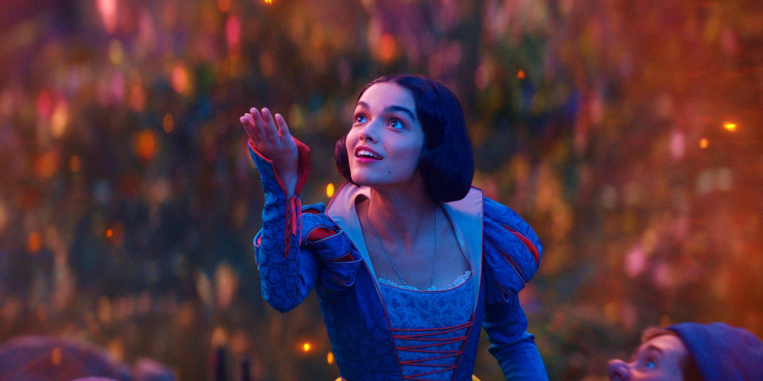 Revisión de Blancanieves: Rachel Zegler es la princesa perfecta de Disney, pero eso no es lo suficientemente bueno como para eclipsar los problemas de remake de acción en vivo