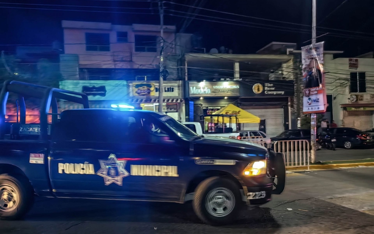 Señalan a policías municipales por tres desaparecidos en playas de Oaxaca