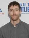 Tiro en la cabeza de Thomas Middleditch