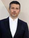 Tiro en la cabeza de Robert James-Collier