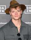 Tiro en la cabeza de Tom Rhys Harries