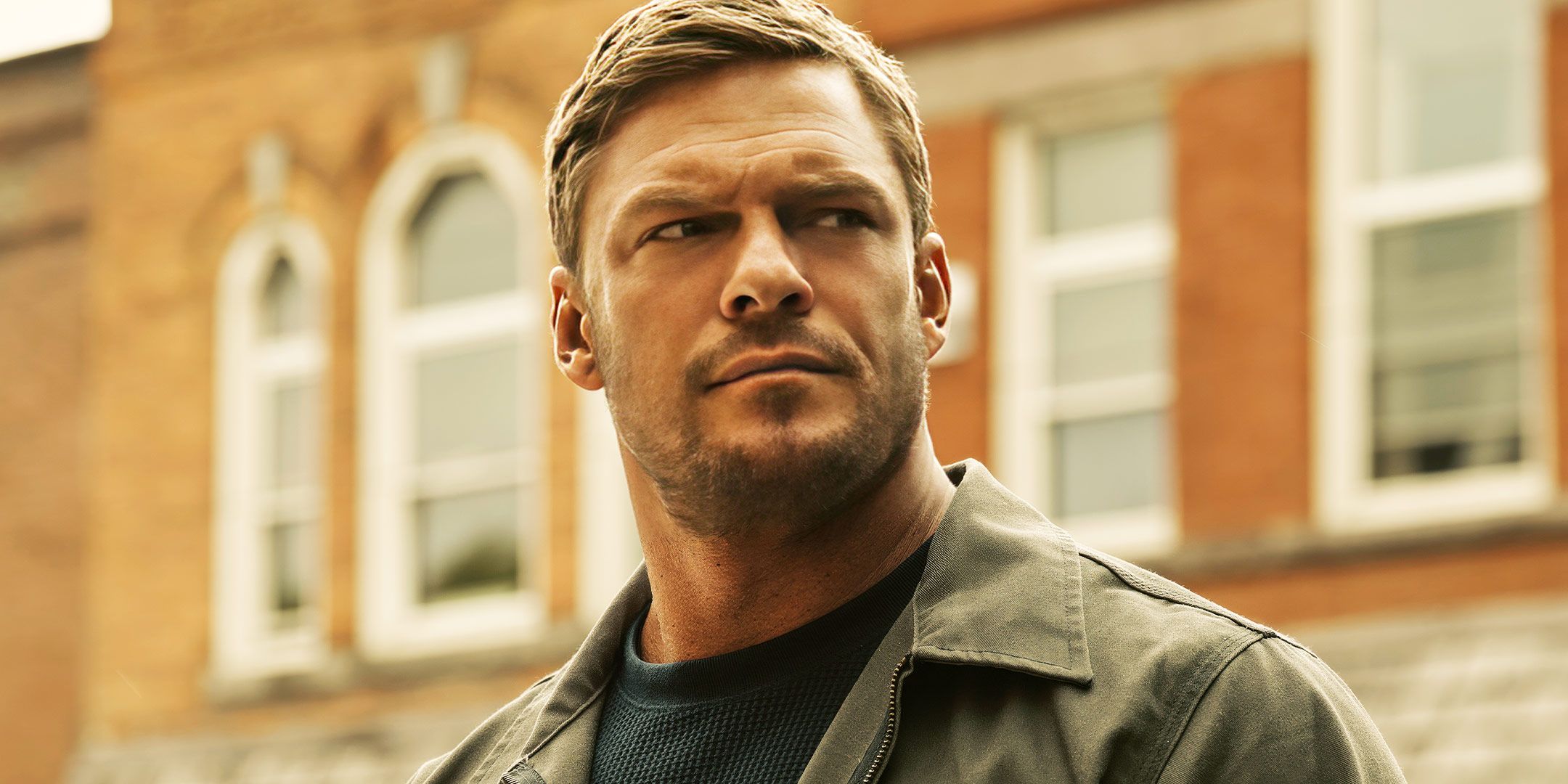 El nuevo thriller de acción de alto concepto de Alan Ritchson publicada por coprotagonista: “La gente está realmente emocionada”