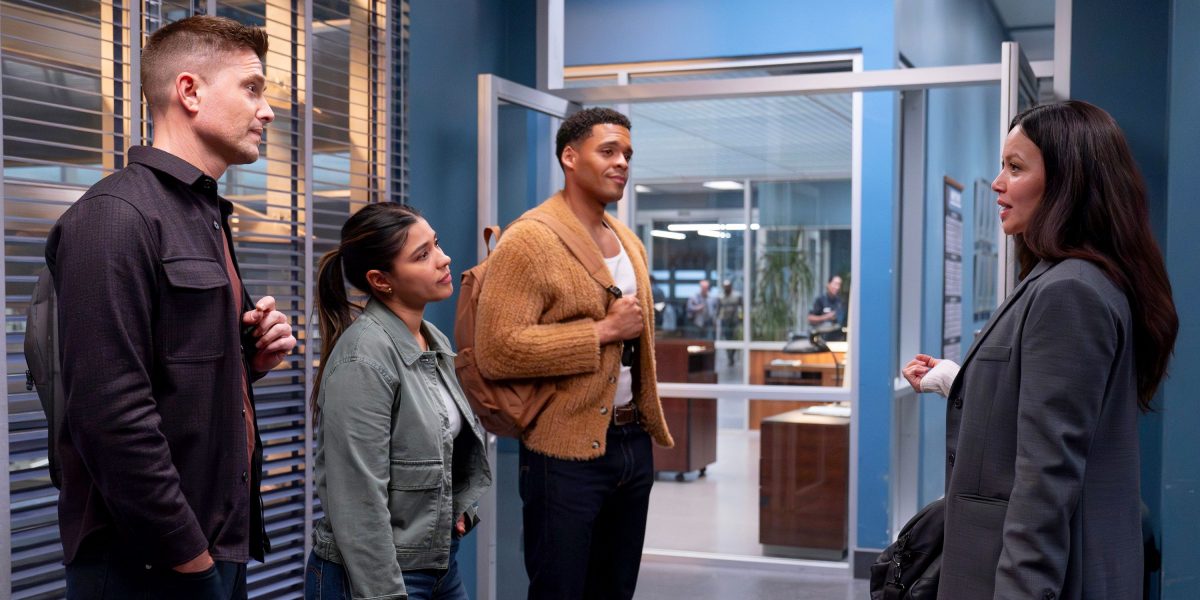 "No había pensado en eso": el novato showrunner aborda las nuevas esperanzas de romance de los fanáticos