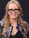 Tiro en la cabeza de Lea Thompson