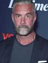 Tiro en la cabeza de Jay Harrington