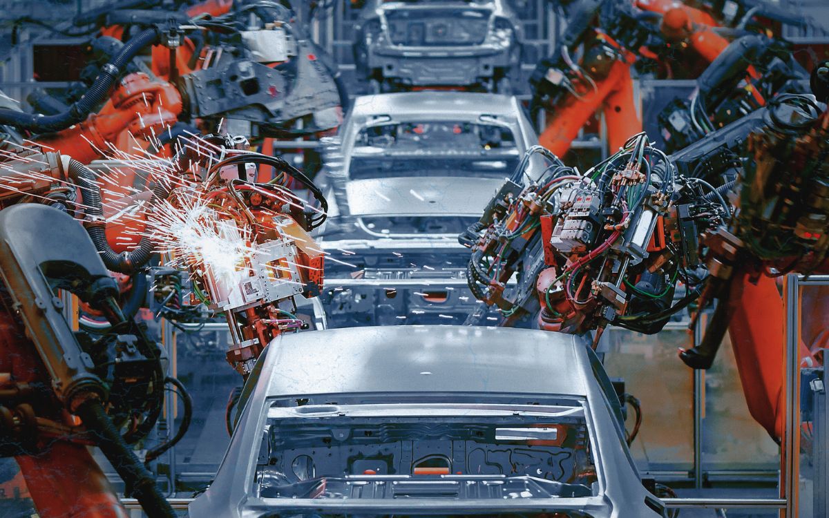 La producción de autos en México cae 2% en mayo y las exportaciones se contraen un 2.9%