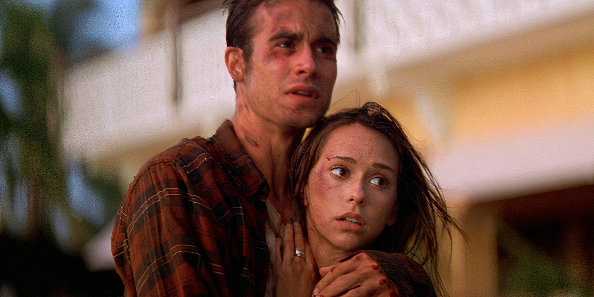 "No había película sin ellos": Jennifer Love Hewitt y Freddie Prinze Jr. Devuelve en I Know What You Hice el verano pasado 2025 explicado por el director
