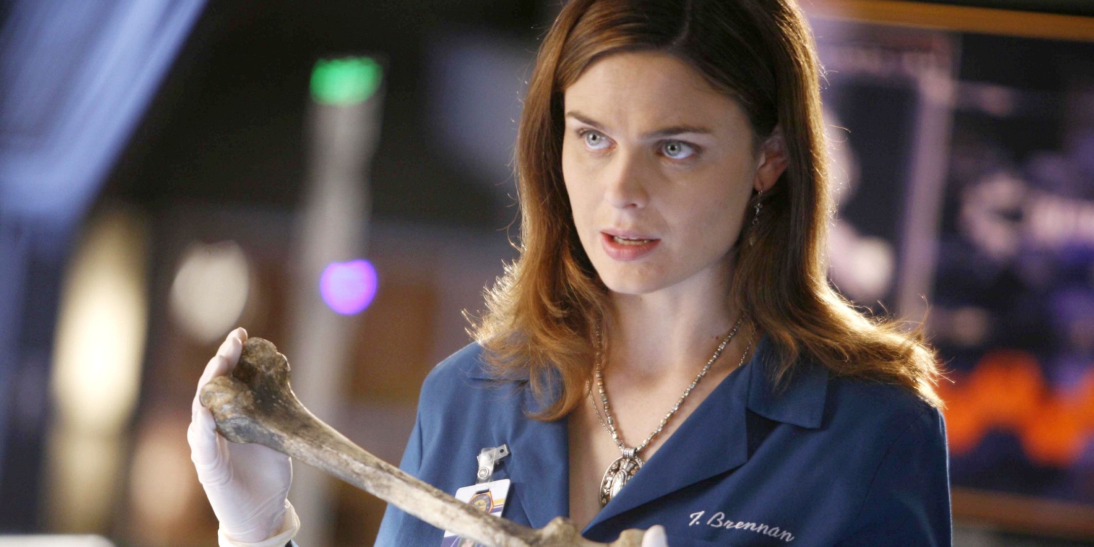 Un reemplazo de Bones sorprendentemente excelente es este espectáculo sobrenatural de 6 temporadas con 87% en Rotten Tomatoes