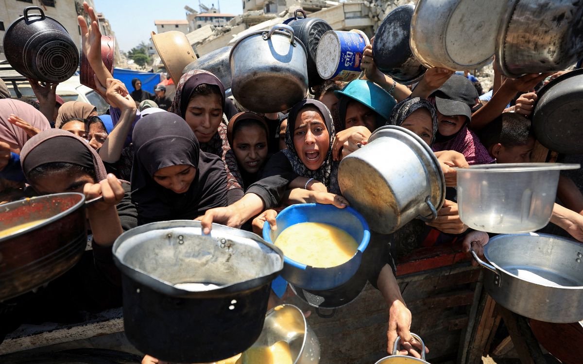 'Personas en Gaza no están vivas ni muertas, son cadáveres andantes': UNRWA
