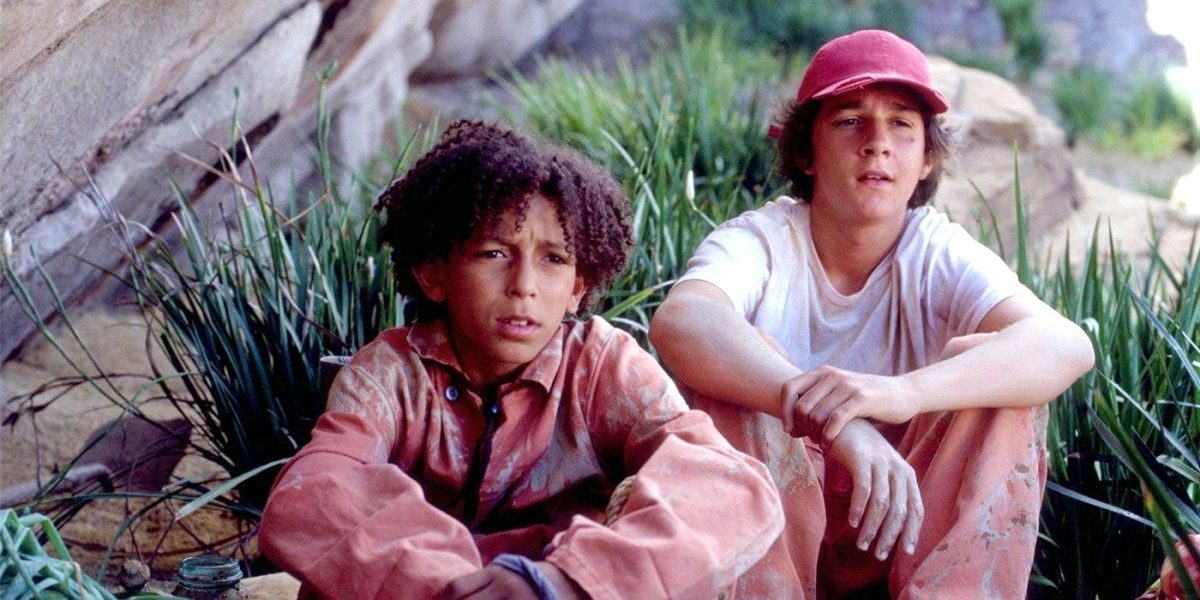 La película clásica de Disney de culto de Sigourney Weaver con 78% de calificación RT es popular nuevamente 22 años después del lanzamiento