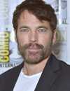 tiro en la cabeza de Tim Rozon