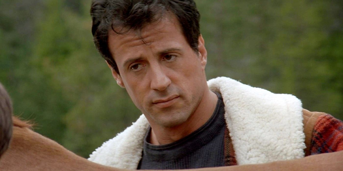 Reiniciar la película de acción de $ 255 millones de Sylvester Stallone provocada por New Star, 36: “Es salvaje, es crudo”