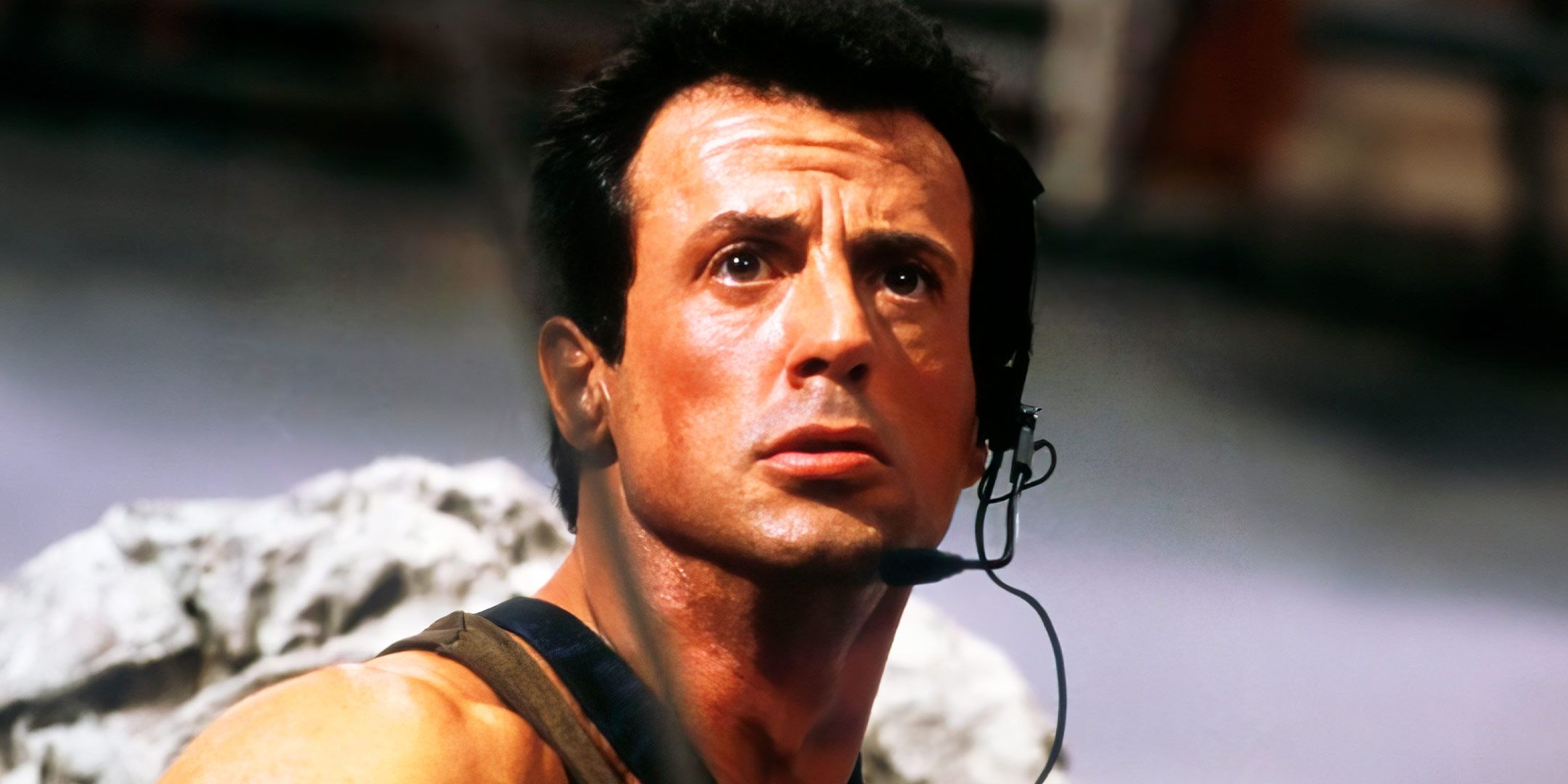 El remake del thriller de acción de $ 255 millones de Sylvester Stallone recibe una actualización emocionante, Star revela "Mantiene toda la gloria del original"