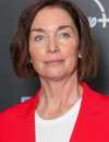 Tiro en la cabeza de Julianne Nicholson