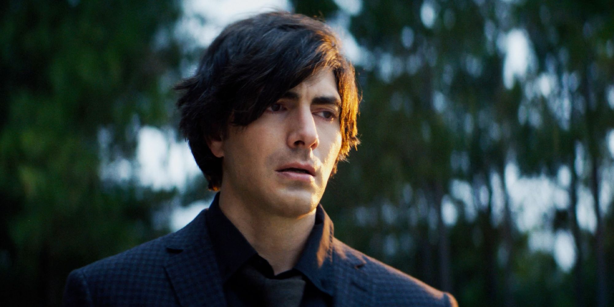 Cómo la nueva comedia de terror de ciencia ficción de Brandon Routh es un retroceso a los clásicos “Real Amblin” explicados por Director & Star