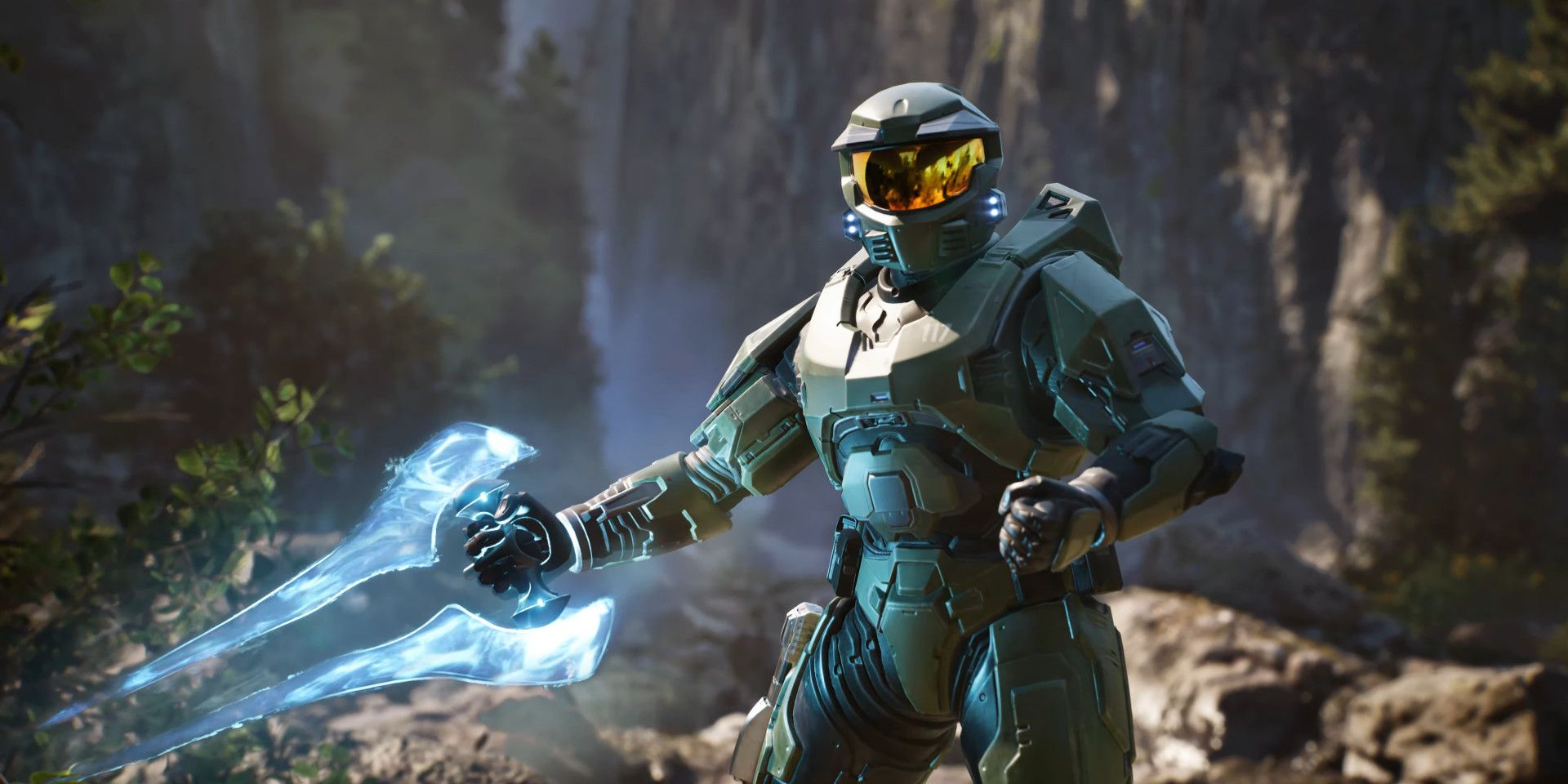 Jefe Maestro que sostiene una espada de energía azul en un escaparate de Halo de Halo de Unreal Engin 5.