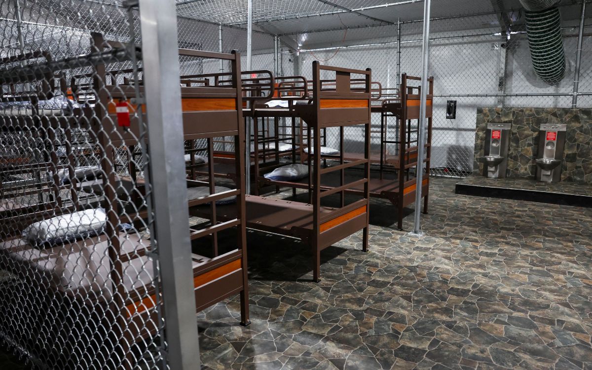 ICE apresura construir campamentos migrantes tras recibir 45 mil millones de dólares: WSJ