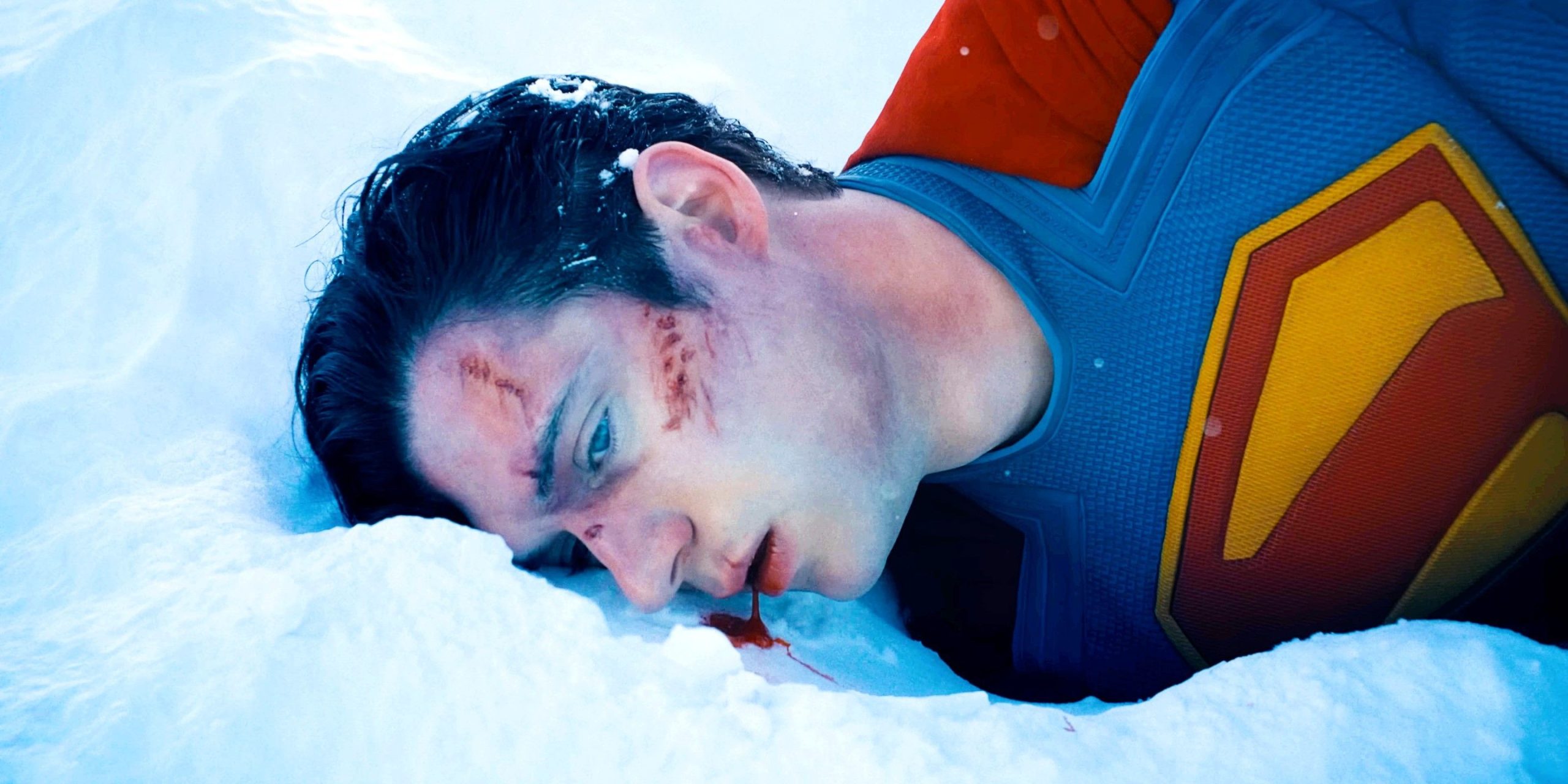 Superman de James Gunn presenta un importante DCU Retcon en sus primeros 3 minutos