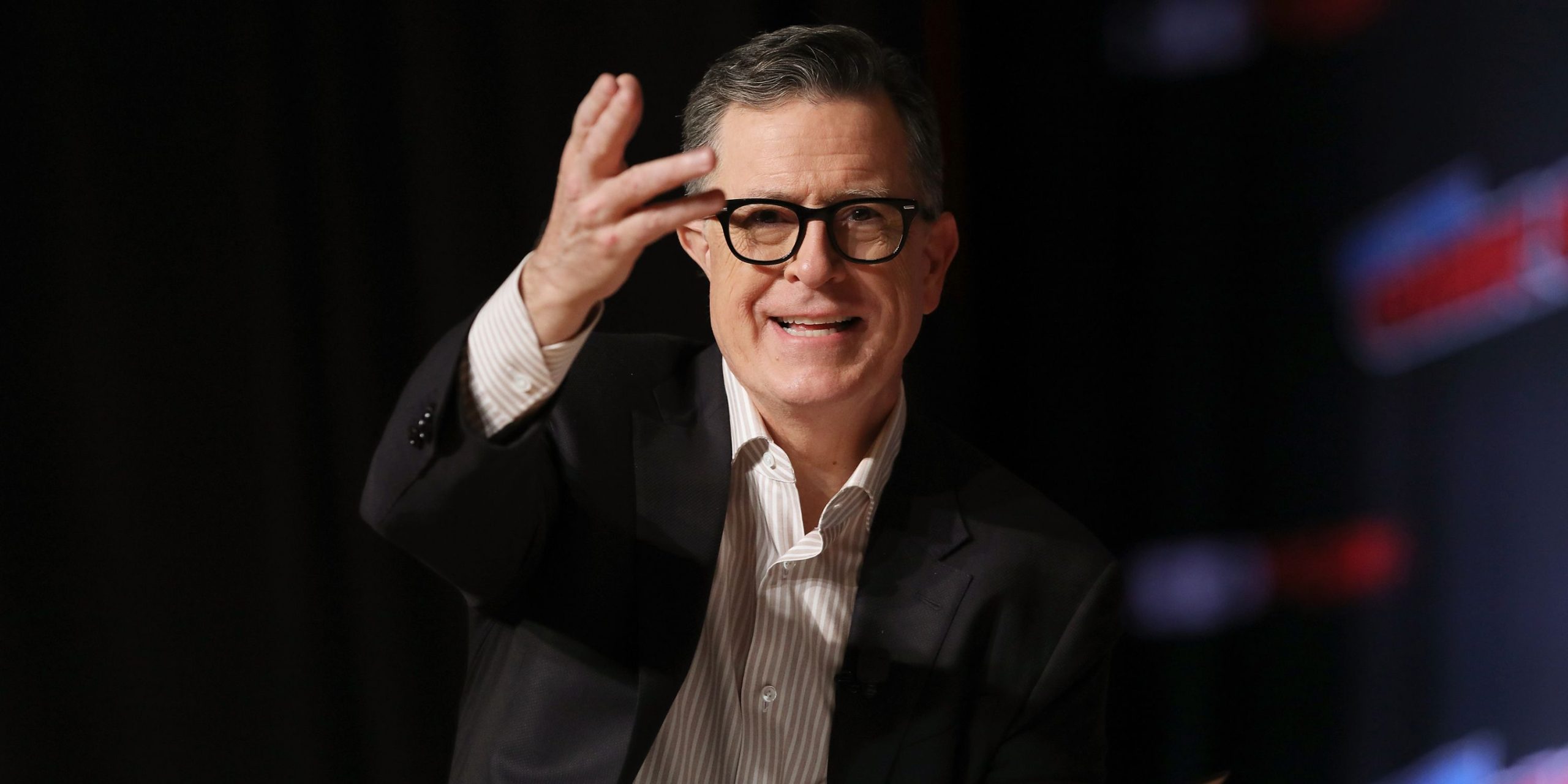 "Ve a joder tú mismo": Stephen Colbert responde a Donald Trump