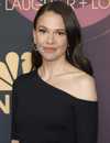 Tiro en la cabeza de Sutton Foster