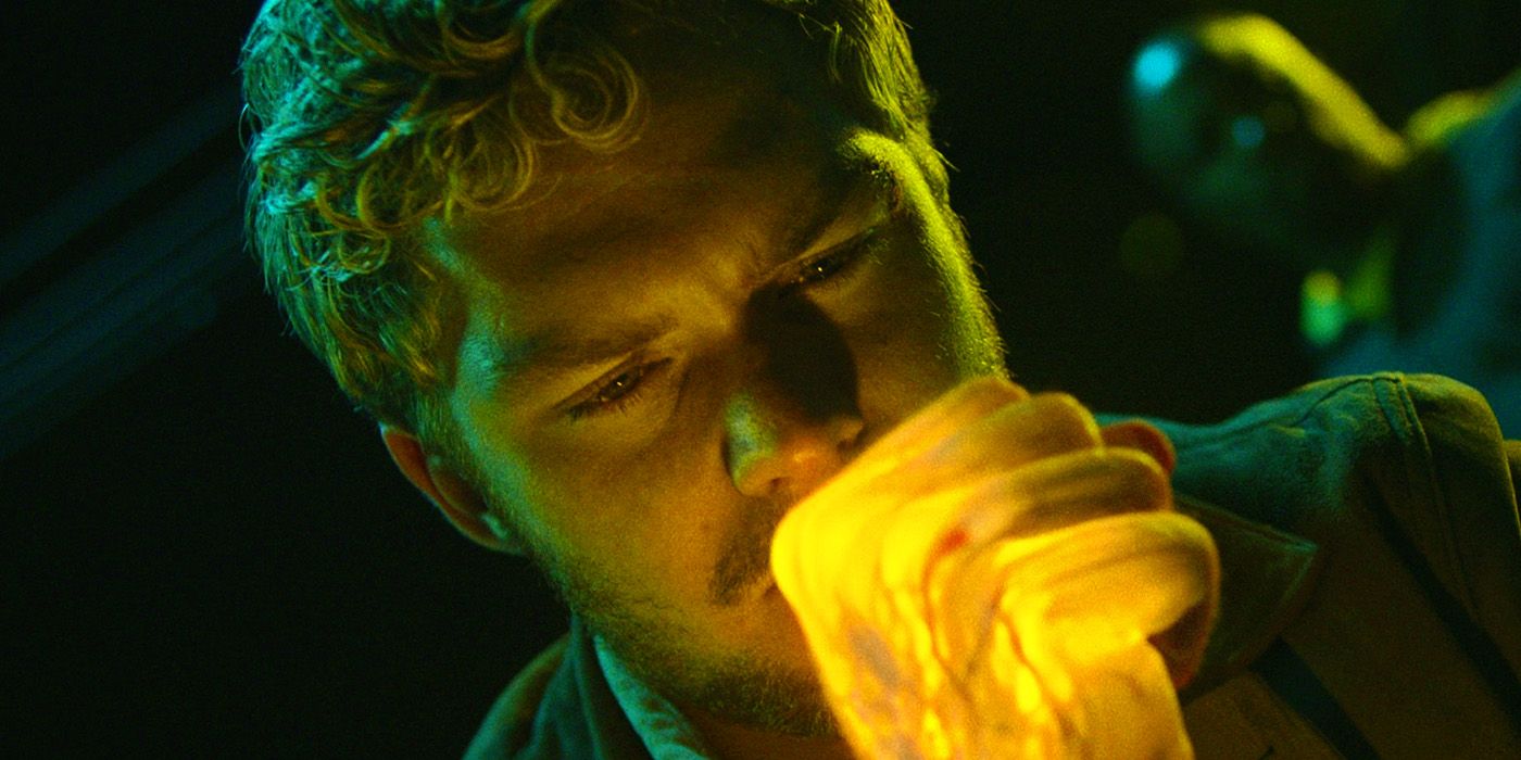 Ahora así es como haces el puño de hierro: cómo el nuevo puño de hierro de MCU eclipsa a Danny Rand