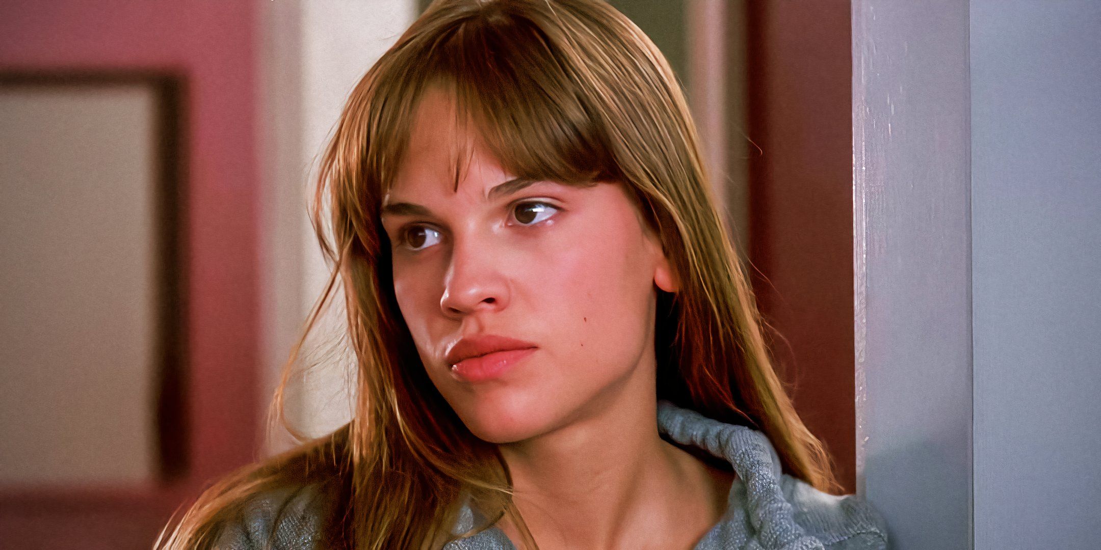 Por qué Hilary Swank no apareció en Cobra Kai revelada por los creadores del programa: “Fue un poco decepcionante”
