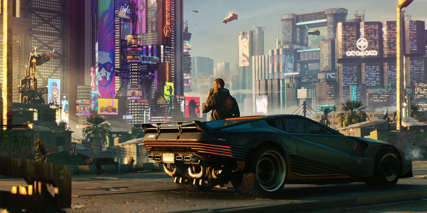 Male V se encuentra junto a su automóvil con vistas a Night City en el arte promocional de Cyberpunk 2077