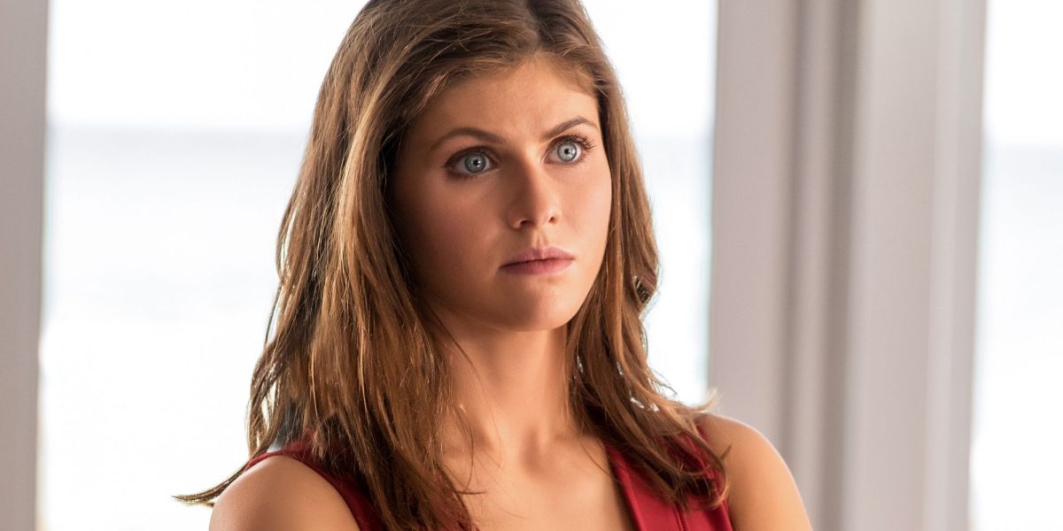 Después de ver a Alexandra Daddario como Wonder Woman, estoy convencida de que es perfecta para la DCU