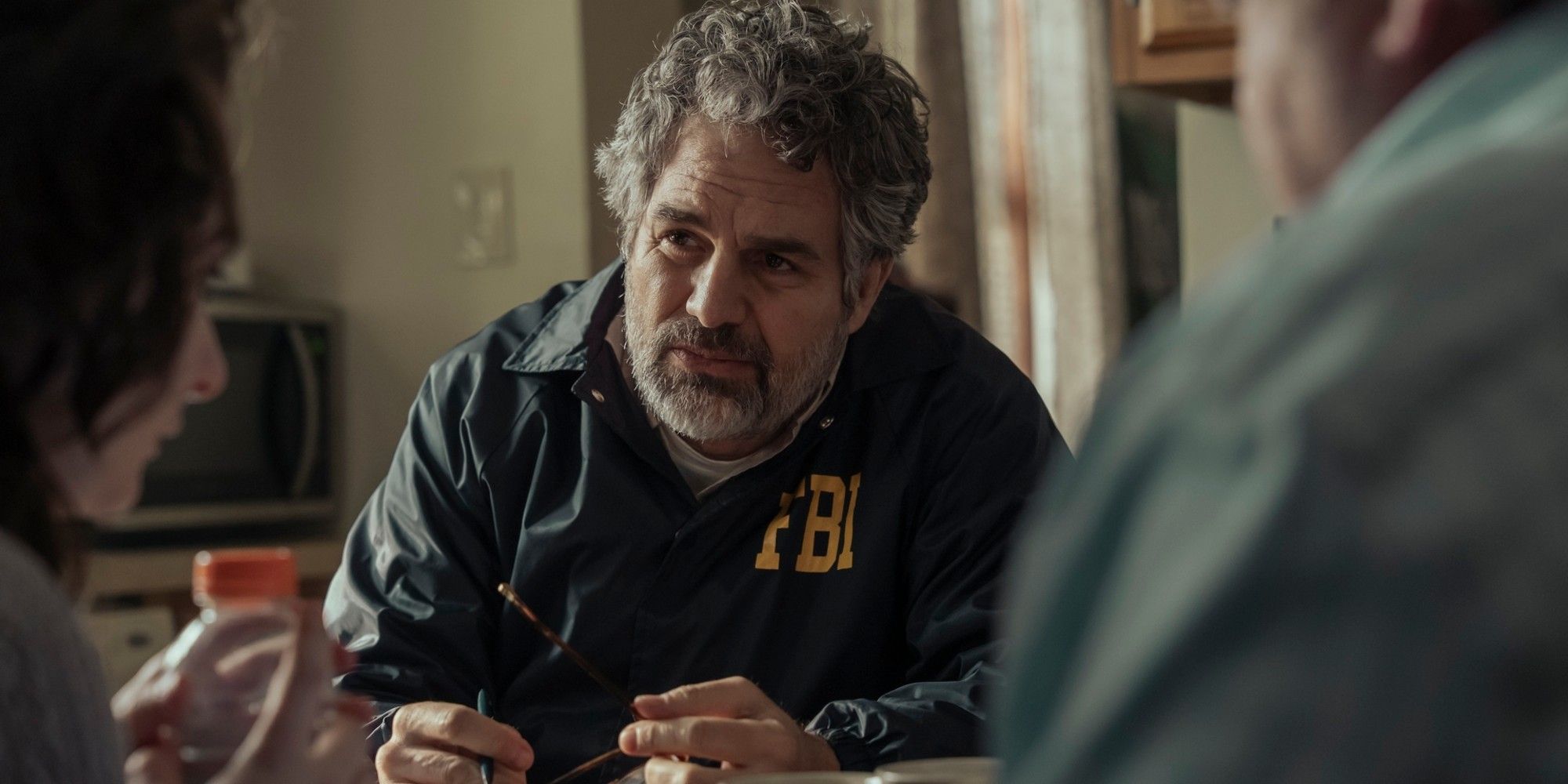 Mare de la nueva tarea de exhibición de crímenes de HBO de Easttown Creator obtiene un nuevo trailer