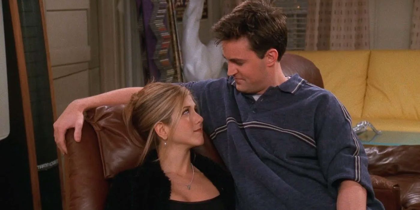 Jennifer Aniston dice que el elenco de amigos lloró a Matthew Perry antes de morir