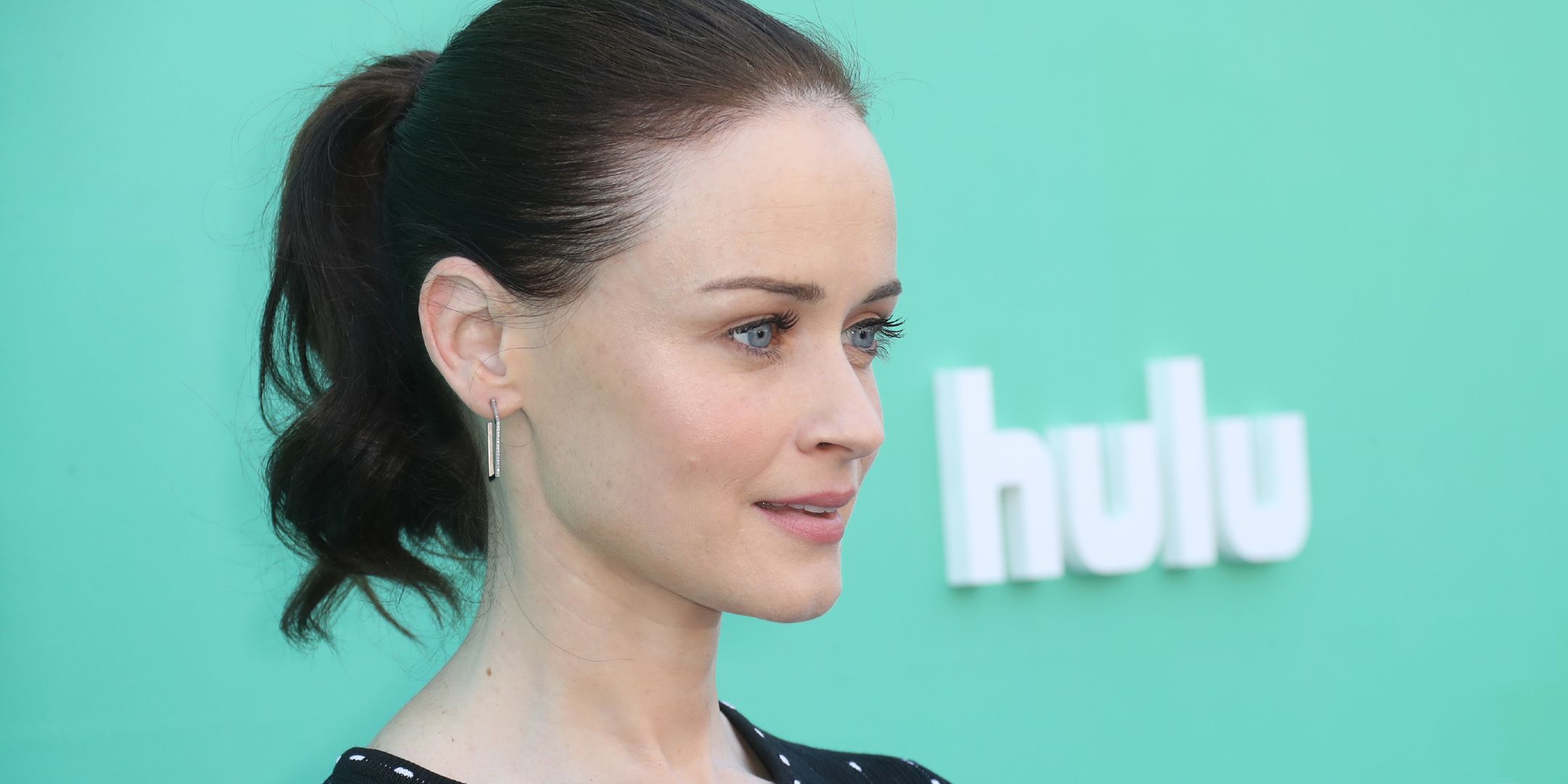 Lo siento, pero el mejor programa de televisión de Alexis Bledel no es Gilmore Girls