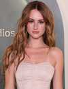 Tiro en la cabeza de Grace Van Patten