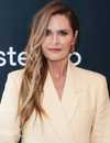 Tiro en la cabeza de Maggie Lawson