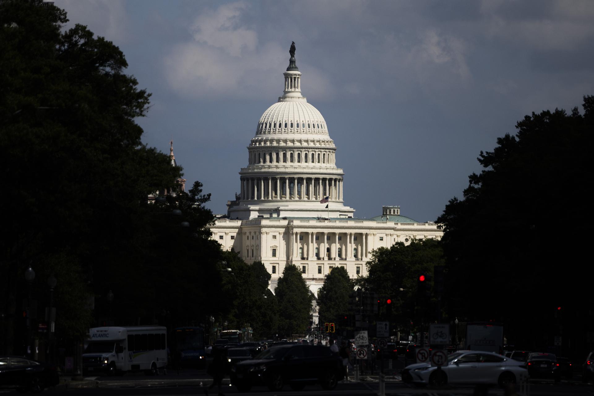 Autoridades de Washington demandan al Gobierno de Trump por 'toma hostil' de la Policía