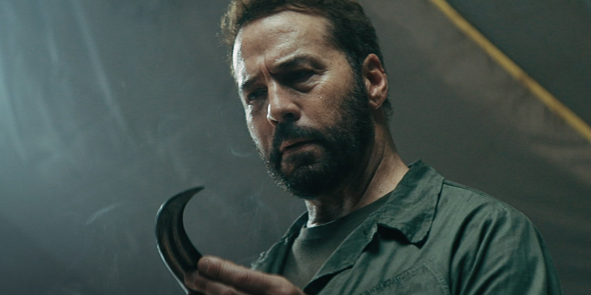 El público ama la guerra primitiva porque hace una cosa mucho mejor que Jurassic World