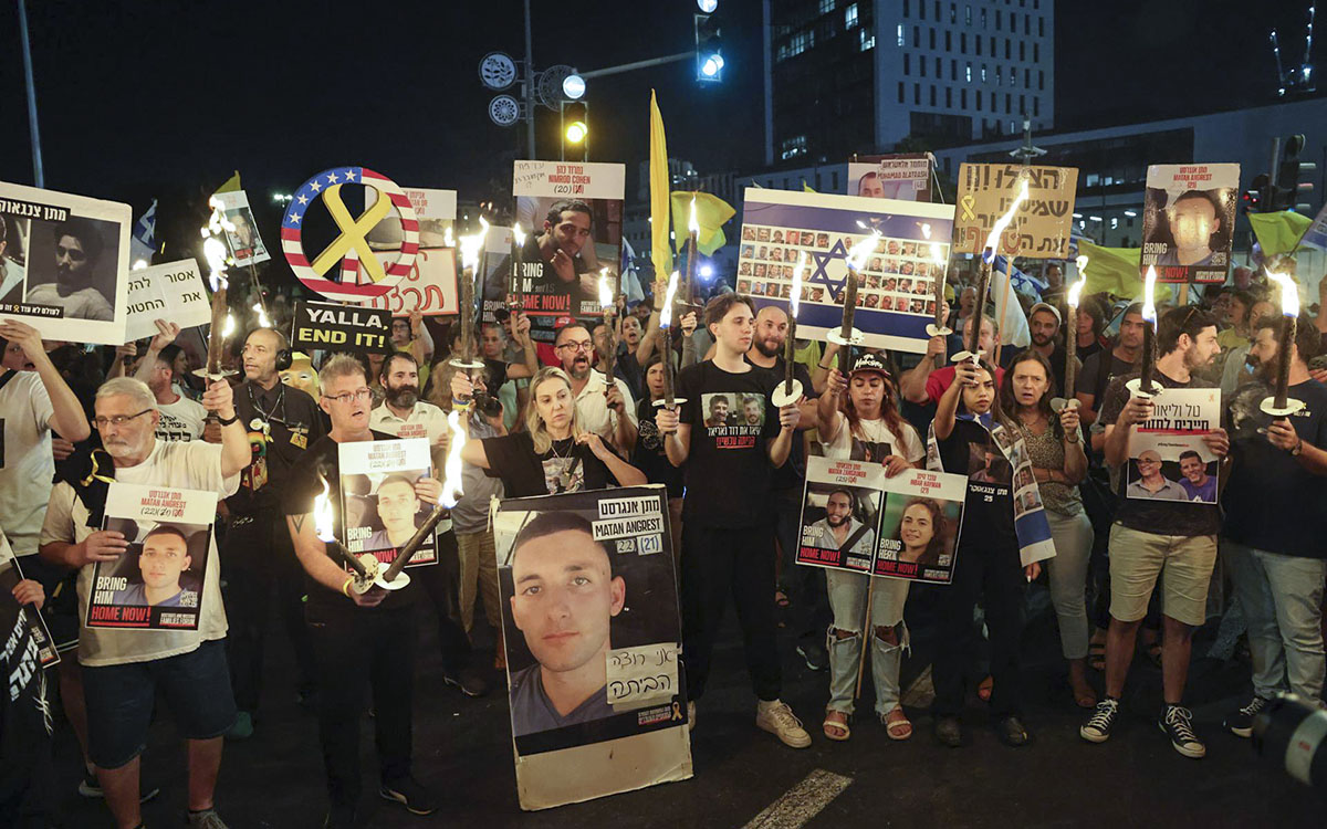 Familias de rehenes llaman a una huelga general en Israel contra plan de Netanyahu de tomar Gaza