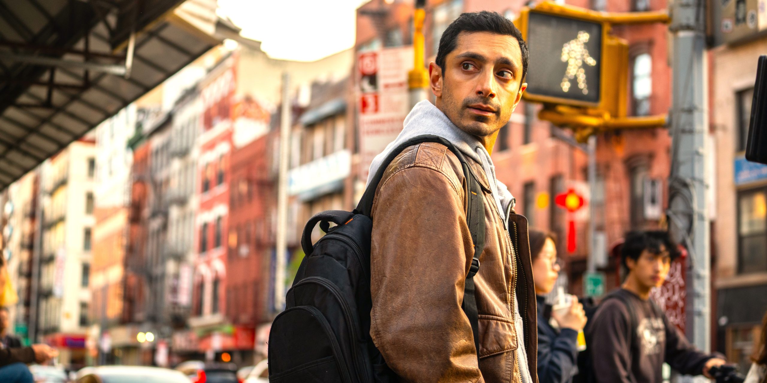 Revisión de relevos: este inteligente e intenso thriller protagonizado por Riz Ahmed & Lily James es una de las películas más emocionantes de 2025