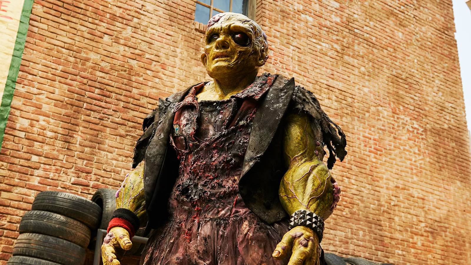 Las dos películas de Avenger tóxico que debes ver antes del remake de Peter Dinklage