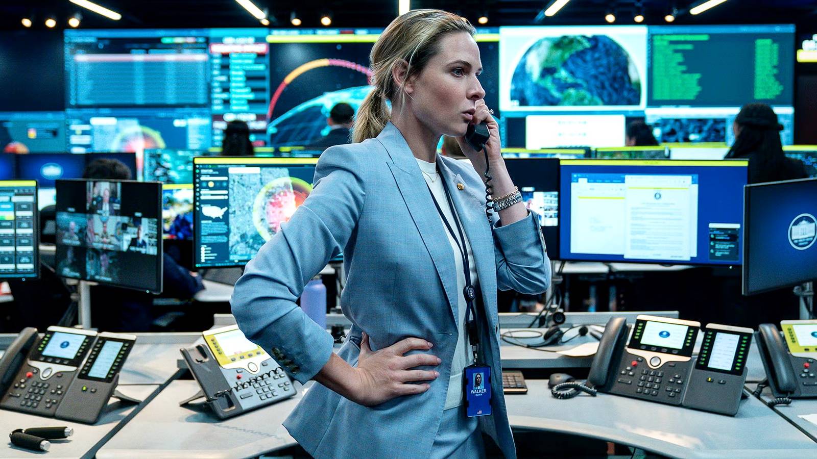 Un trailer de la Cámara de Dynamite muestra el terror de Rebecca Ferguson en el thriller político de Netflix